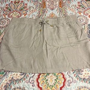 Linen skort